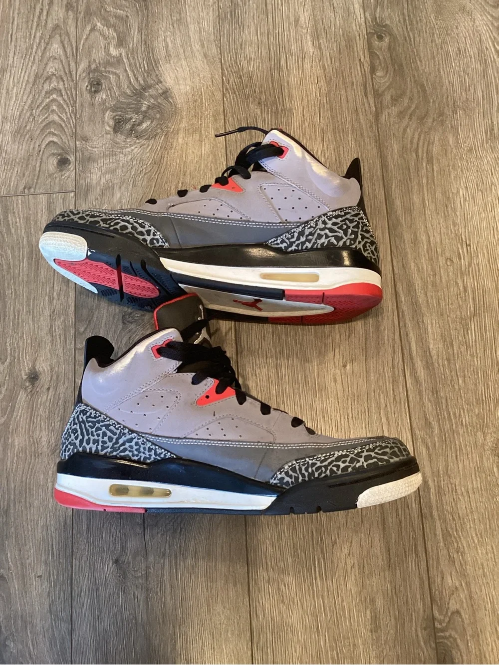 Air Jordan’s Men’s Sneakers
